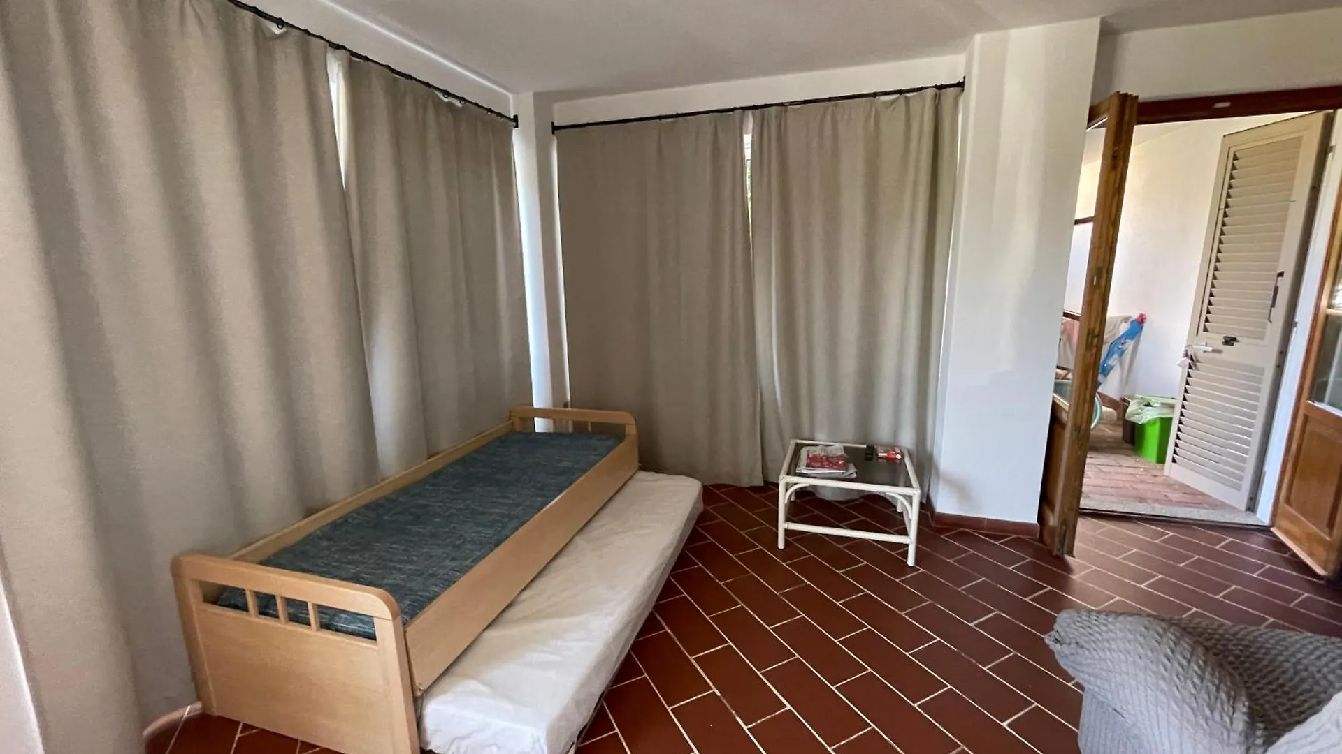 Appartement Appartamenti Mimosa - Clima, Giardino, Posti Auto Marina di Campo