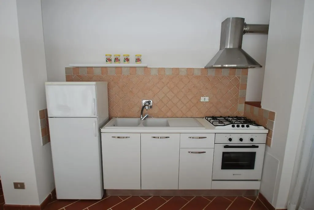 Appartamenti Mimosa - Clima, Giardino, Posti Auto Marina di Campo